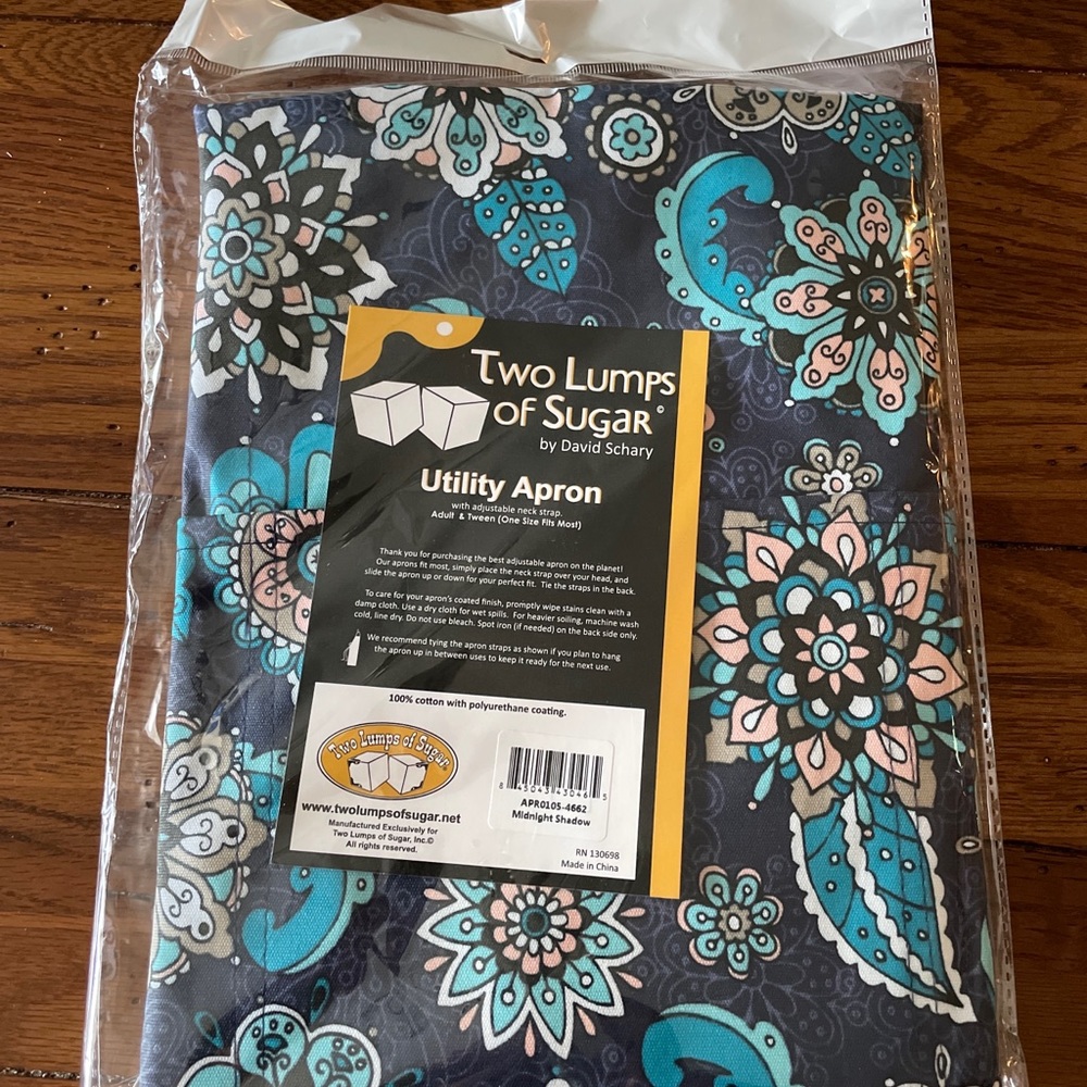Two lumps of sugar utility apron